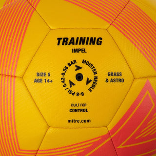 Metri Footballs Mitre Impel